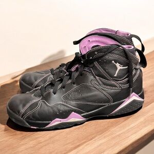 Jordan Black and Purple Sneakers high top size 7Y DV 2255-055